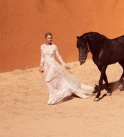 Robe de mariée en tulle brodé