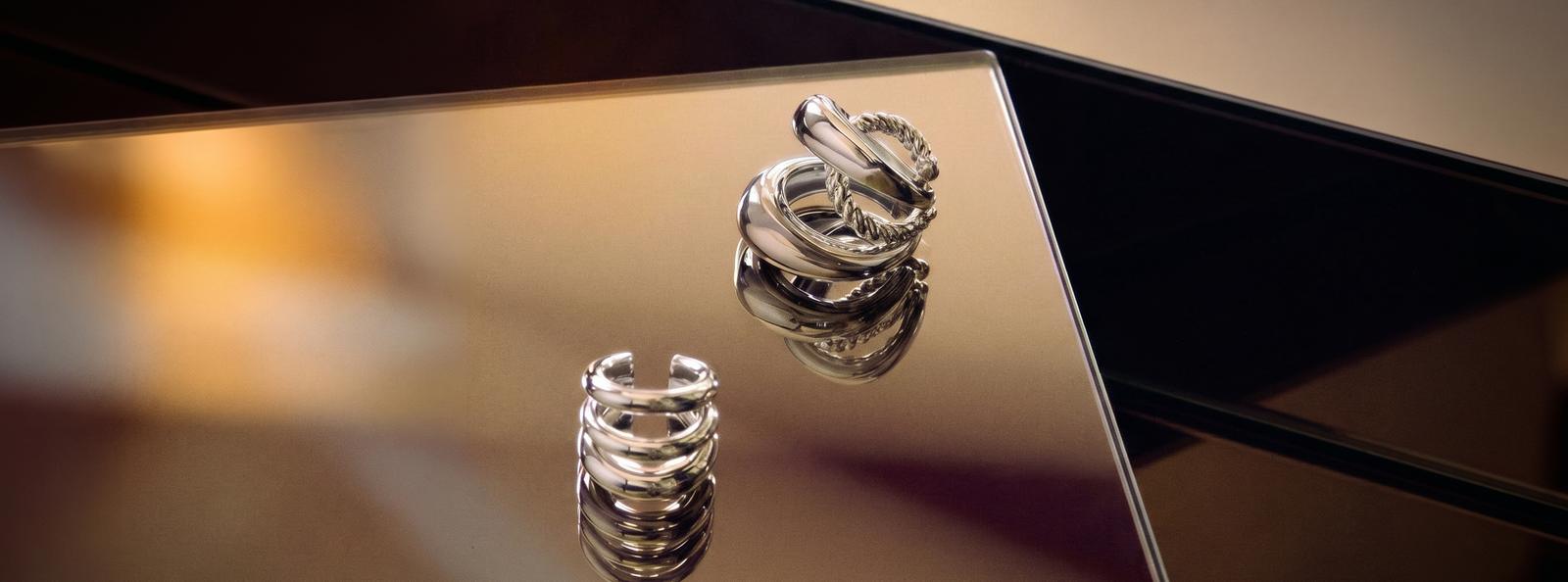 Collection Volumen, bijoux sur miroir