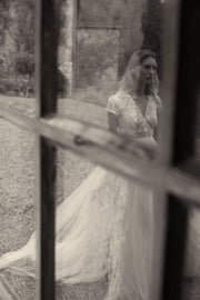 Robe de mariée en guipure et tulle